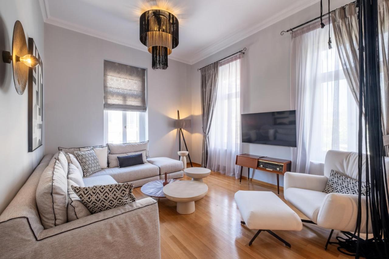Thiseas Luxury Apartment Atenas Exterior foto