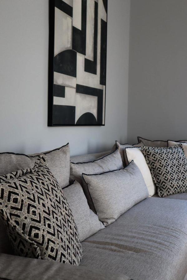 Thiseas Luxury Apartment Atenas Exterior foto
